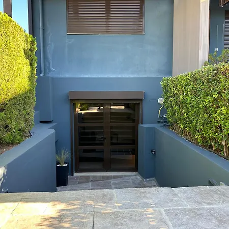 Luxury Studioarchit 7 & Jacuzzi 아파트 *