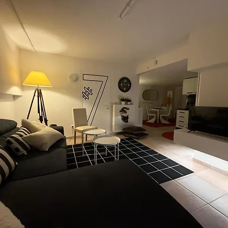 Luxury Studioarchit 7 & Jacuzzi