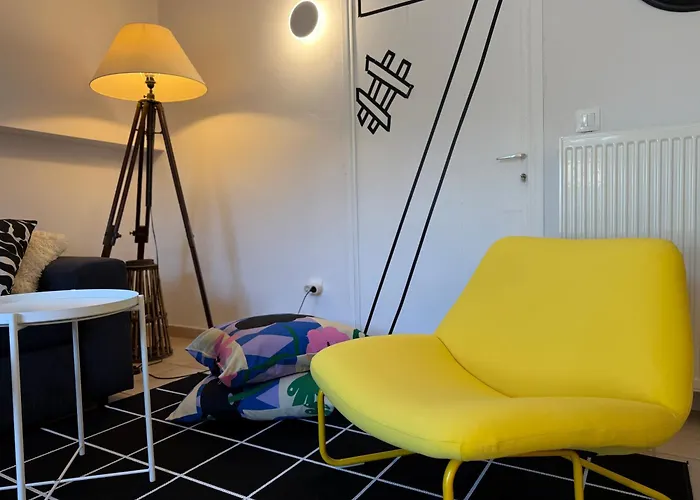 Apartamento Luxury Studioarchit 7 & Jacuzzi Patras