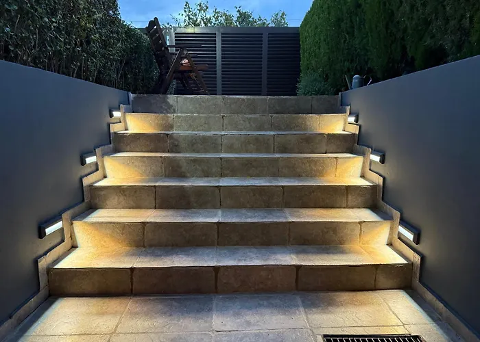 Apartament Luxury Studioarchit 7 & Jacuzzi